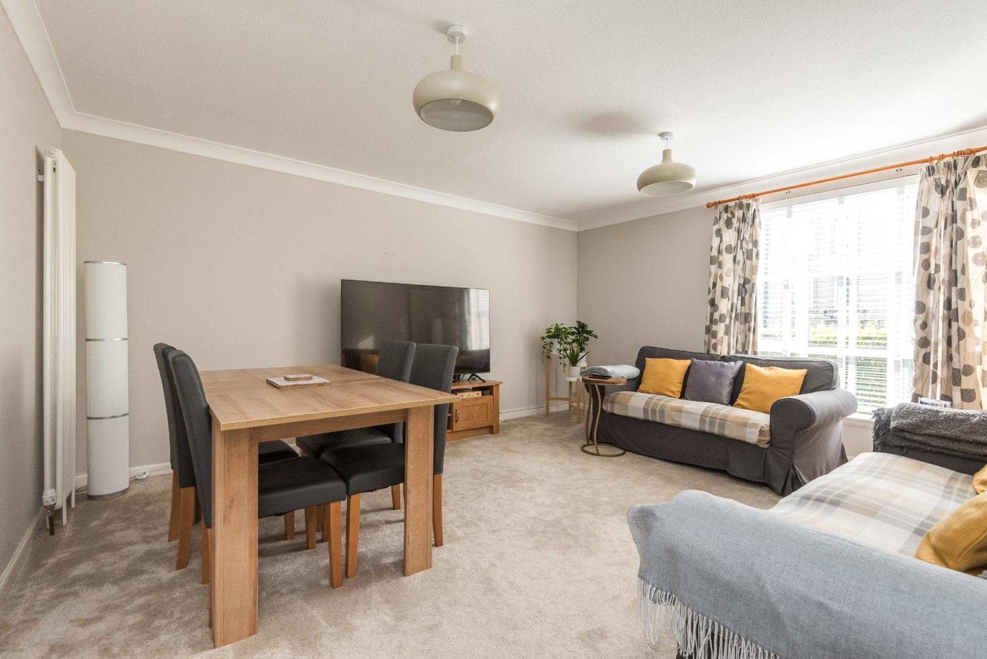 Cosy Roseburn Apartment, Edinburgh - 2 Bedrooms, Free Parking Exterior photo